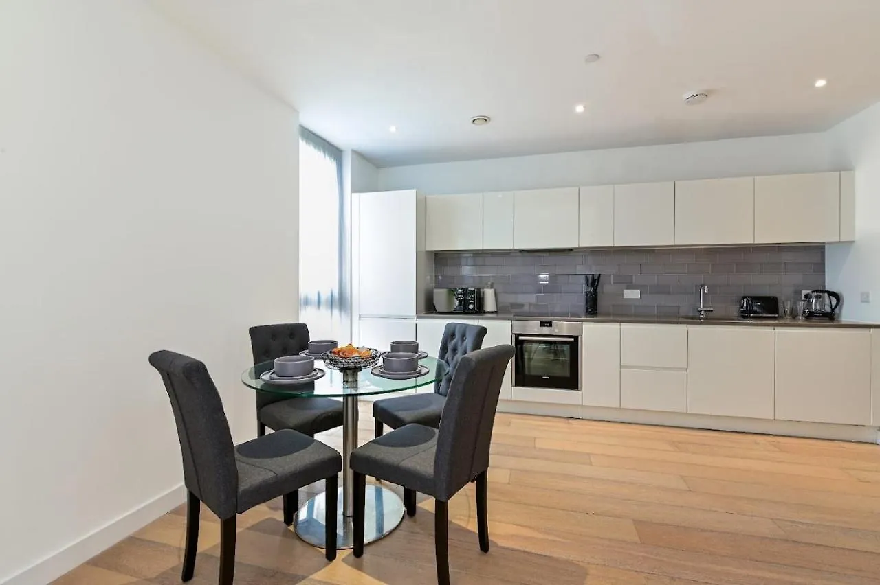 Shywharf Apartment London